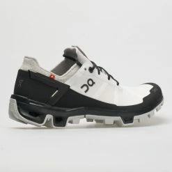 On Running On Cloudventure Peak Men's White/Black