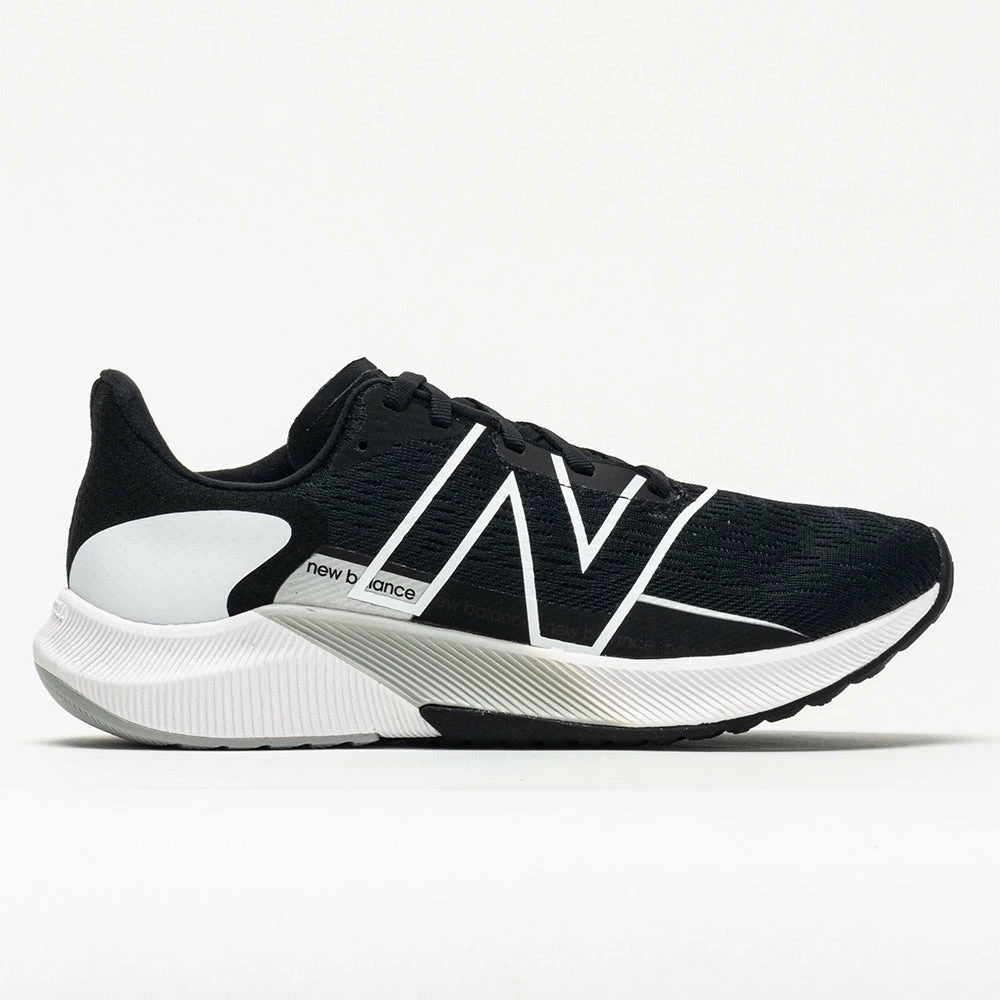Outlet 👏 Buy 🤩 New Balance FuelCell Propel V2 👩 Women's Black/White ✨ 👏 3 New Balance FuelCell Propel V2 Women's Black/White