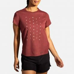 Hot Sale ๐ Cheap ๐ฅ Brooks Distance Graphic Short Sleeve ๐ฉ Women's (2020) ๐ฉ Women's Clothing โ ๐ 18 Brooks Distance Graphic Short Sleeve Women's (2020) Women's Clothing