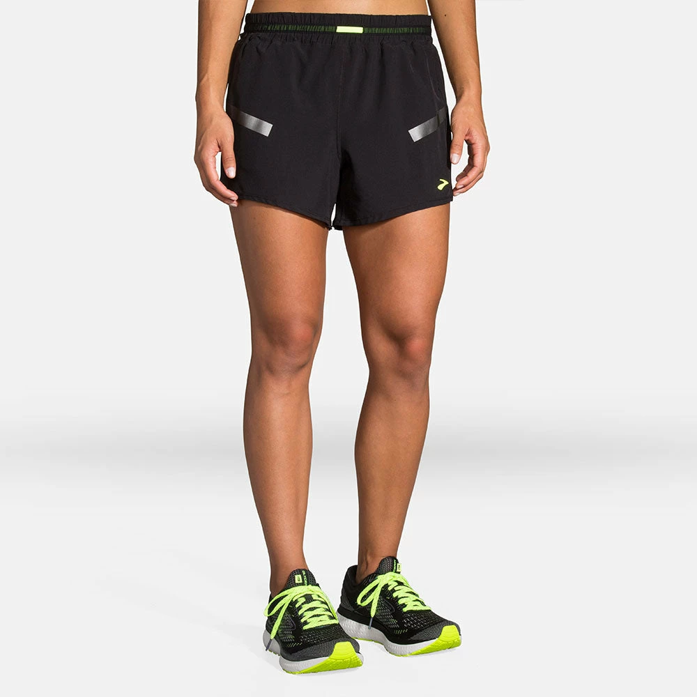 Discount ๐ Outlet ๐ Brooks Carbonite 4" Shorts ๐ฉ Women's ๐ ๐คฉ 3 Brooks Carbonite 4" Shorts Women's