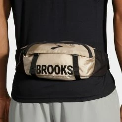 Packs & Carriers Brooks Stride Waist Pack
