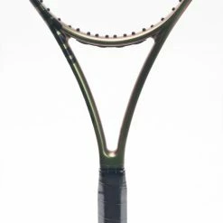 Wilson Blade 98 (18x20) V8 Tennis Racquets