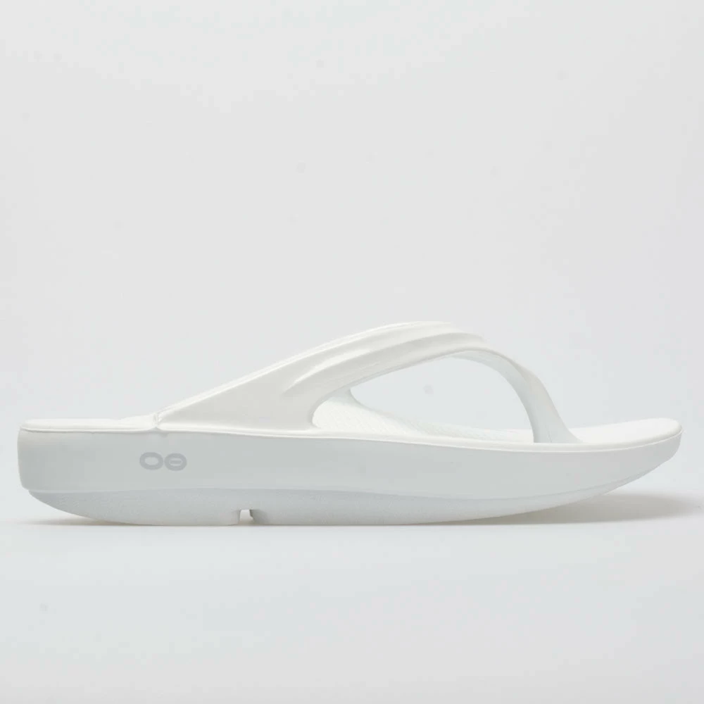 Coupon 💯 Coupon 🔔 OOFOS OOlala 👩 Women's White/White 🩴 🩴 Sandals & Slides 👍 😍 3 OOFOS OOlala Women's White/White Sandals & Slides