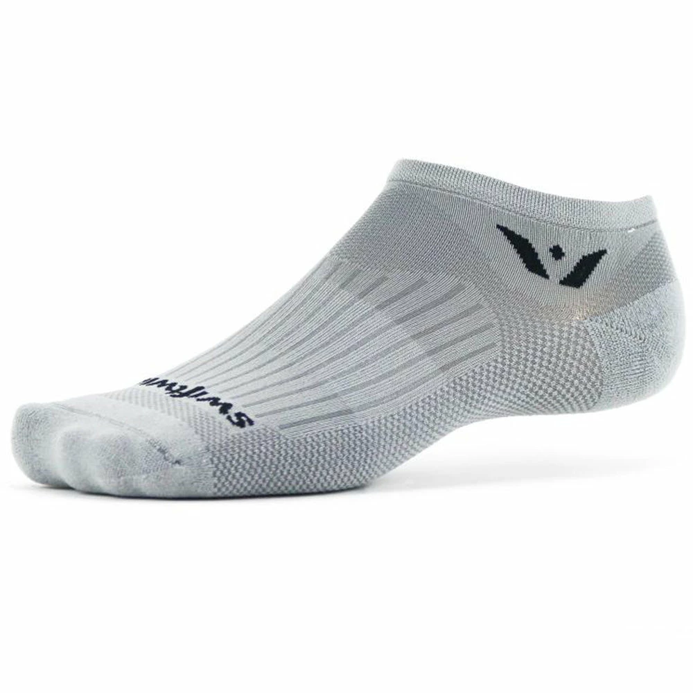 Cheapest 𧨠Hot Sale βοΈ Swiftwick Aspire Zero 𧦠𧦠Socks π π 4 Swiftwick Aspire Zero Socks