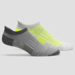 Brand new ๐ Best Pirce ๐ Brooks Ghost Midweight No Show Tab ๐งฆ ๐งฆ Socks 2 Pack ๐ฏ โจ 42 Brooks Ghost Midweight No Show Tab Socks 2 Pack