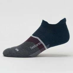 Feetures Elite Max Cushion No Show Tab Socks